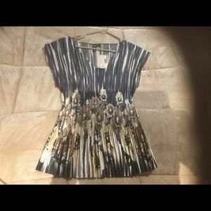 L Dress Barn Satin Type Stretch Floral Top